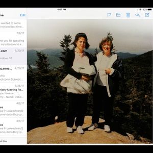 Meet your Posher, Deborah